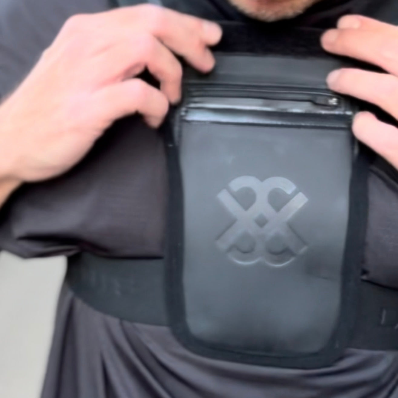 Running Vest Phone Holder |